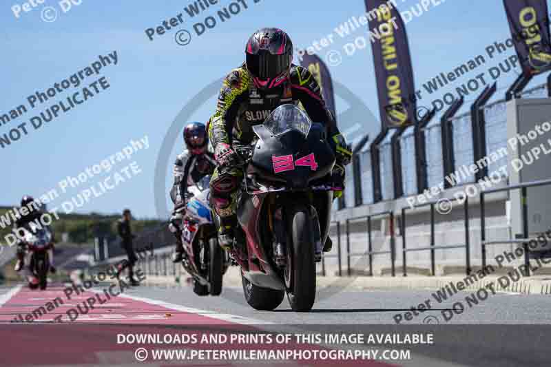 motorbikes;no limits;peter wileman photography;portimao;portugal;trackday digital images